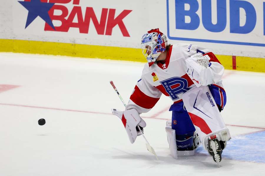 Jacob Fowler má vytrhnúť Canadiens z biedy. Jacob Fowler má vytrhnúť Canadiens z biedy.