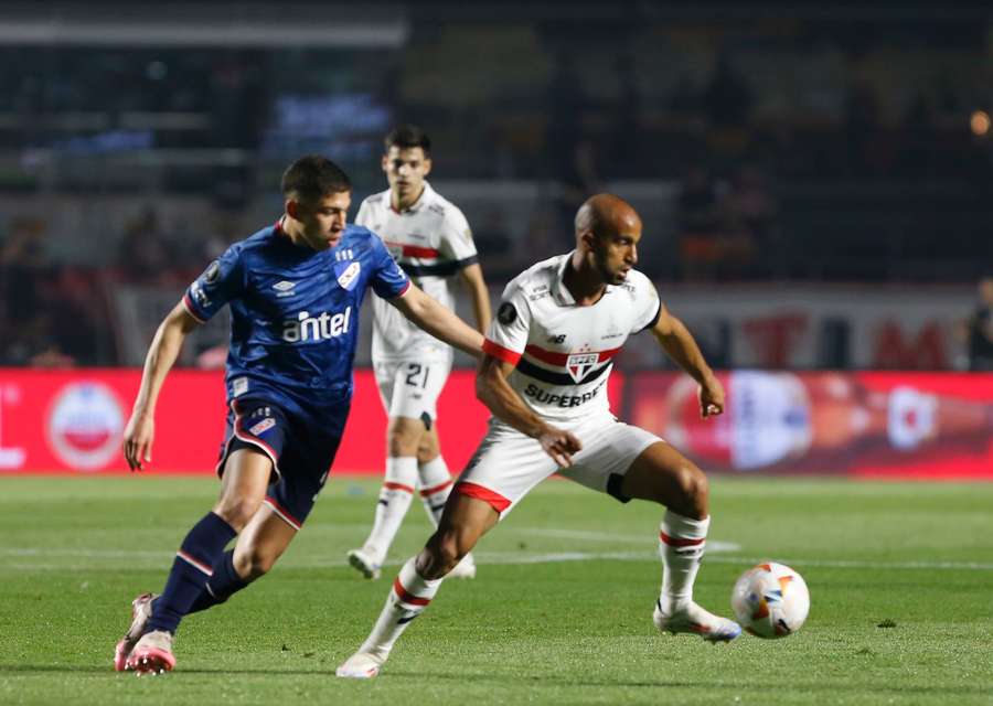 O jogo foi do São Paulo o tempo todo