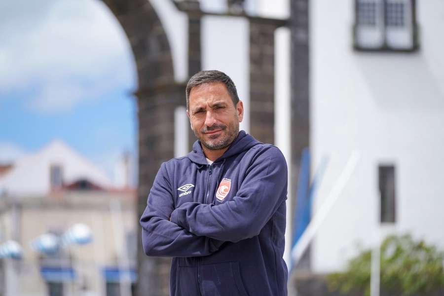 Botafogo quer Vasco Matos para substituir Artur Jorge