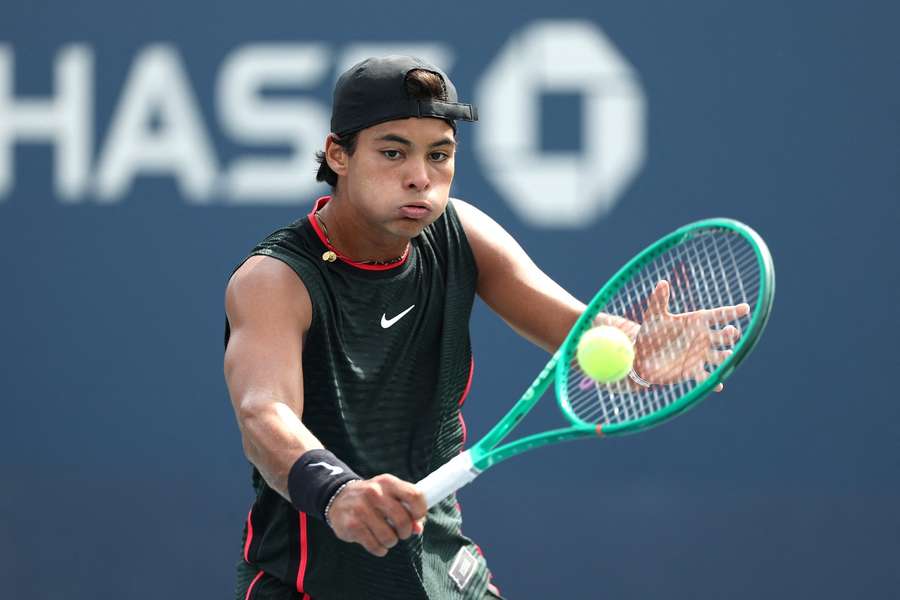 Guto Miguel perde para norte-americano e fica com vice no US Open Juvenil