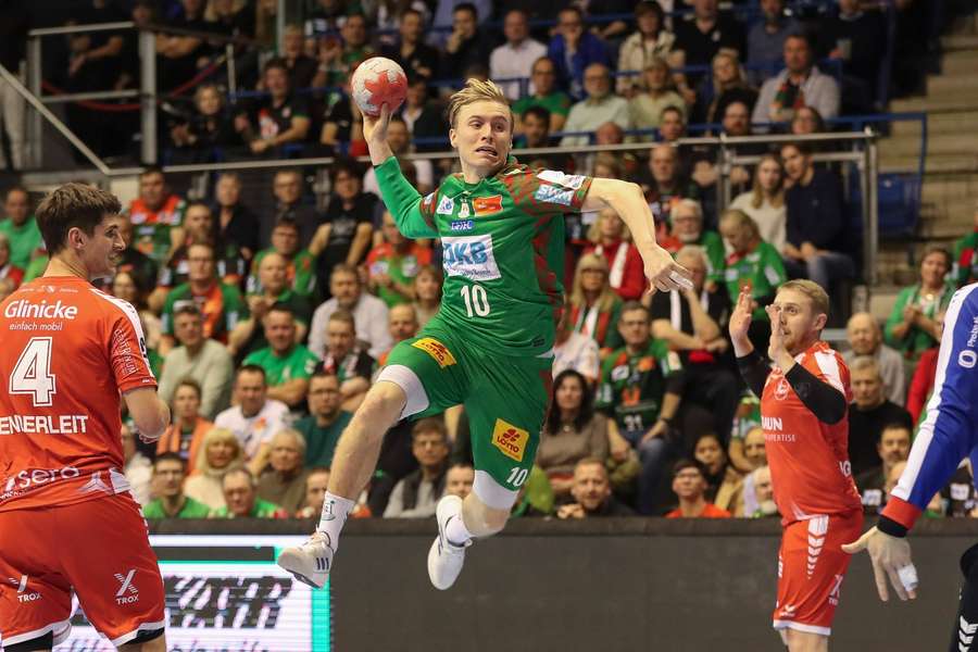 Kristjansson beim Wurf. Kristjansson beim Wurf.