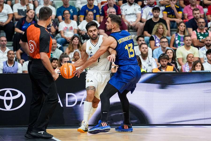 Los árbitros, protagonistas también del Real Madrid-Barça