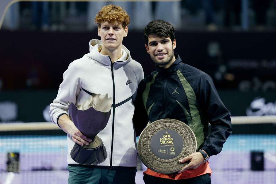 Sinner y Alcaraz siguen en el podio de la ATP como primero y tercero
