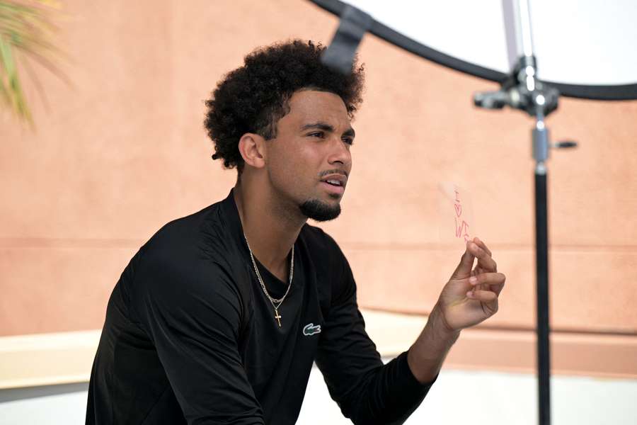 Arthur Fils prudent.