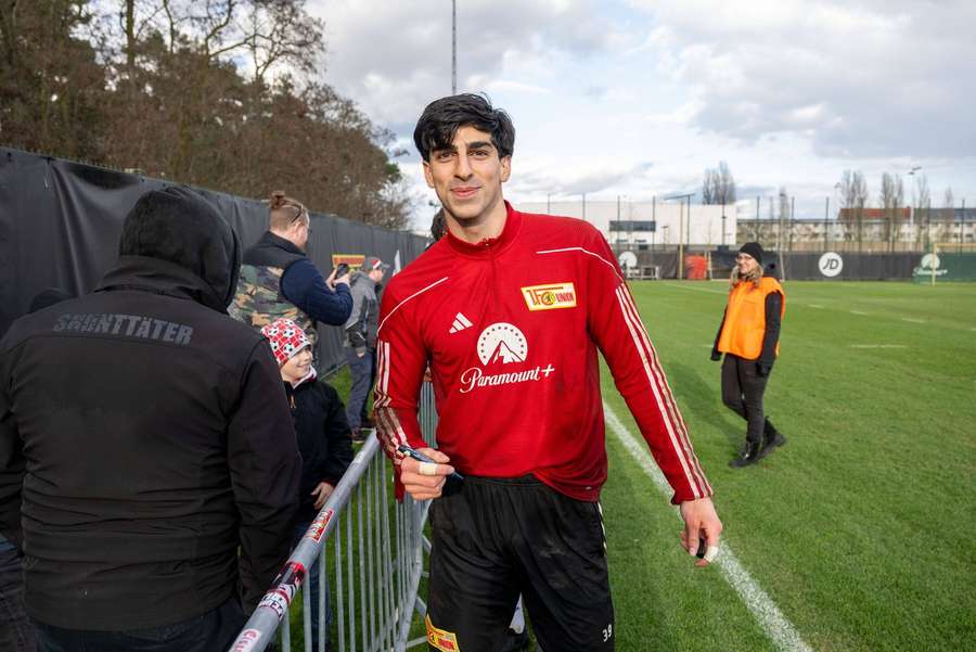 Berkin Arslanogullari stand beim Testspiel der Profis im März noch im Tor.