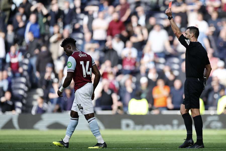 Mohammed Kudus werd van het veld gestuurd tegen Tottenham