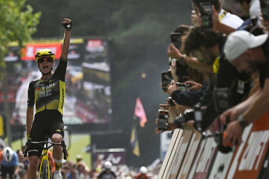 Marianne Vos célébrant sa victoire ce samedi.