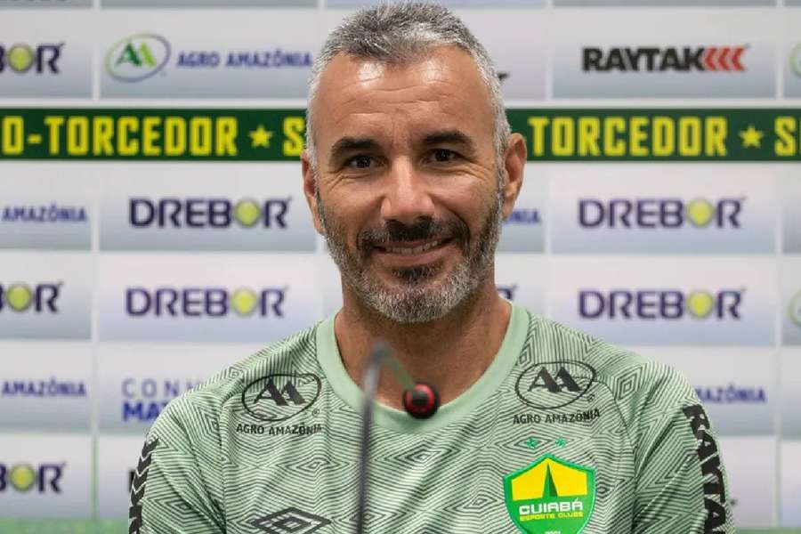 Ivo Vieira não resistiu após início ruim de Brasileirão