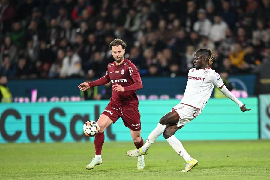CFR Cluj și Rapid au încheiat la egalitate, 1-1, în runda cu numărul 4 din play-off-ul Superligii