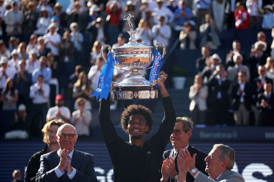 Arthur Fils celebrates with the trophy
