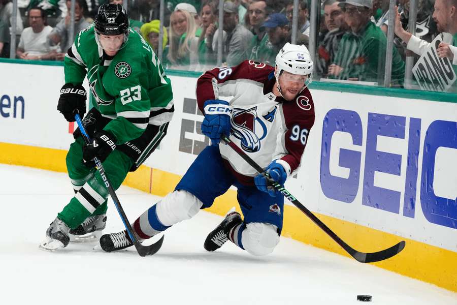 Rantanen nazbieral počas play-off NHL už 100 bodov.