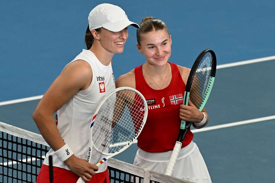 Tenis Flash: Polacy walczą w United Cup, na dobre wystartowały turnieje w Australii