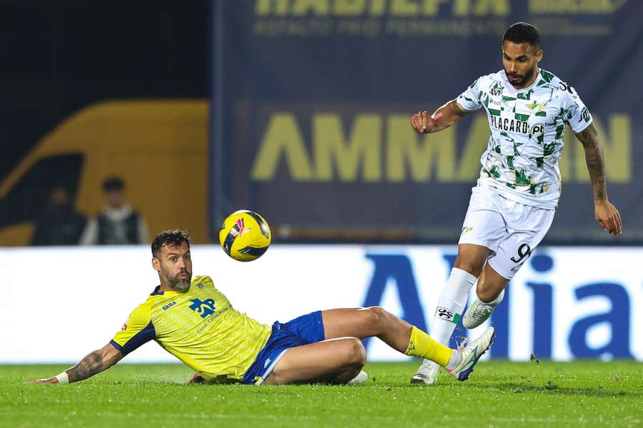 David Simão em ação pelo Arouca esta temporada