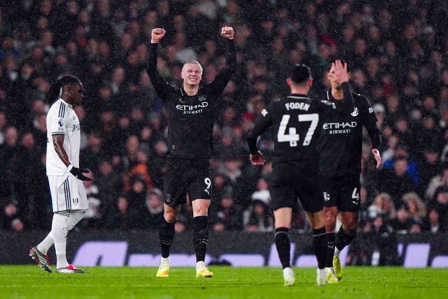 Haaland abriu caminho ao triunfo do City com 100.º golo na Premier League