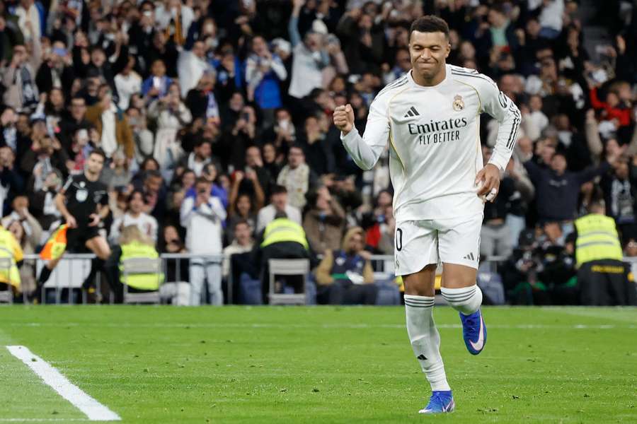 Mbappe wyrównał rekord Cristiano Ronaldo w swoje urodziny, Real pokonuje Sevillę Mbappe wyrównał rekord Cristiano Ronaldo w swoje urodziny, Real pokonuje Sevillę