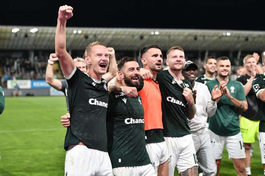 Jablonec porazil Rangers a postoupil do KL. Jablonec porazil Rangers a postoupil do KL.