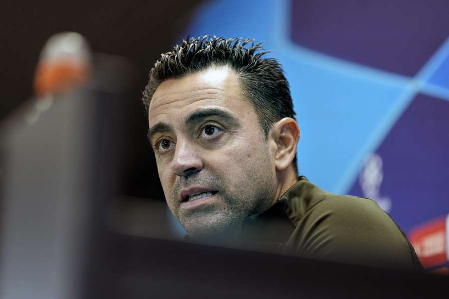 Xavi tijdens de persconferentie