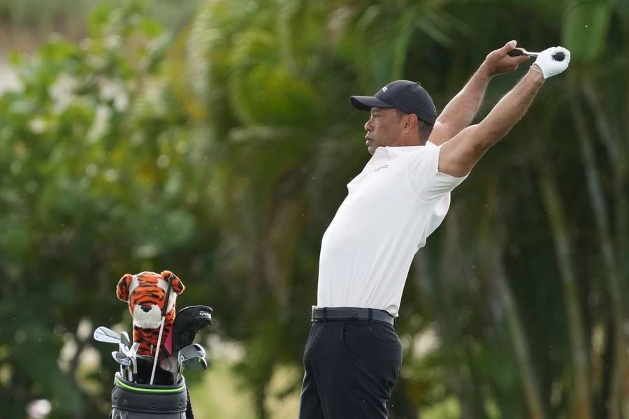 Tiger Woods, de 48 años, jugará con su hijo Charlie