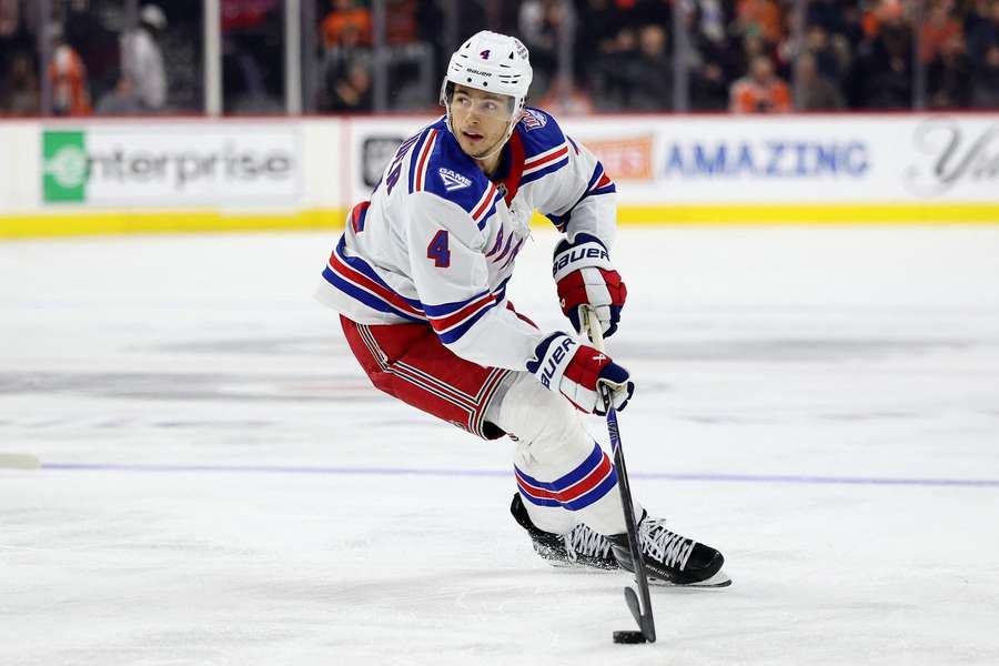 Schneider pokračuje v NY Rangers. Schneider pokračuje v NY Rangers.