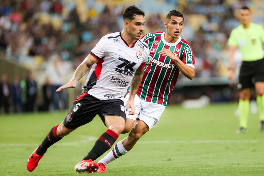Fluminense e Vitória ficaram no empate Fluminense e Vitória ficaram no empate