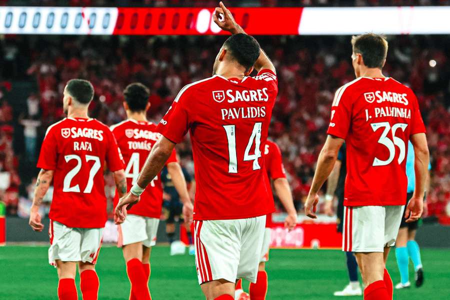 Benfica desloca-se a Milão para defrontar o AC Milan