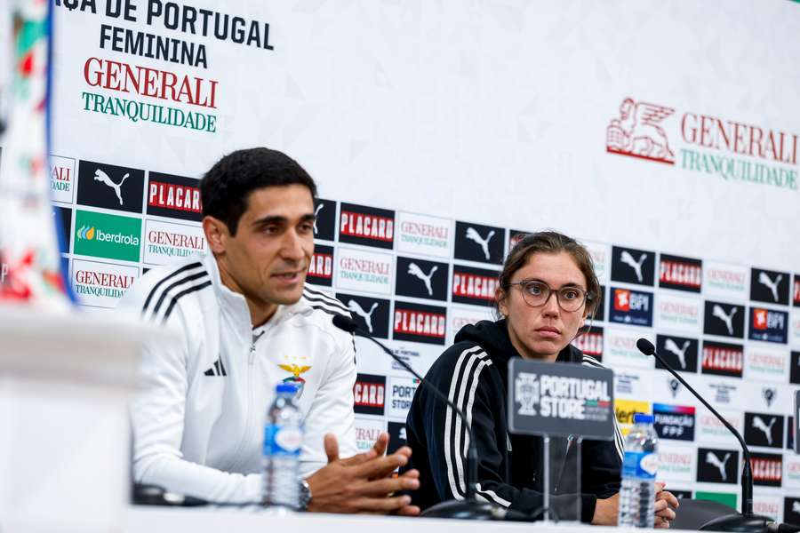 Ivan Baptista na conferência de Imprensa