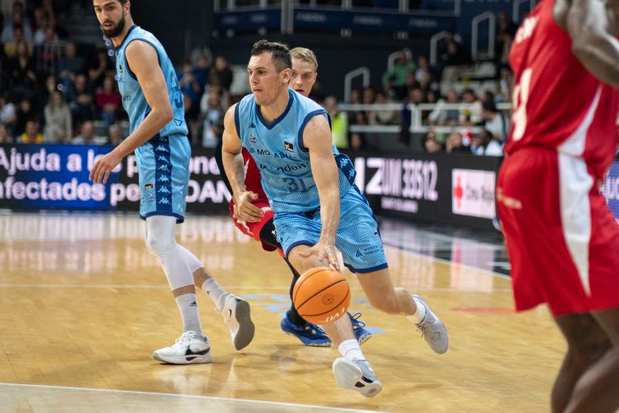 Nikola Radicevic, en un partido con el Andorra