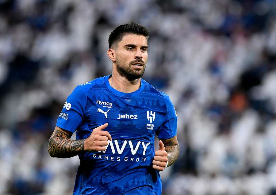 Rúben Neves tem sido destaque no Al Hilal Rúben Neves tem sido destaque no Al Hilal