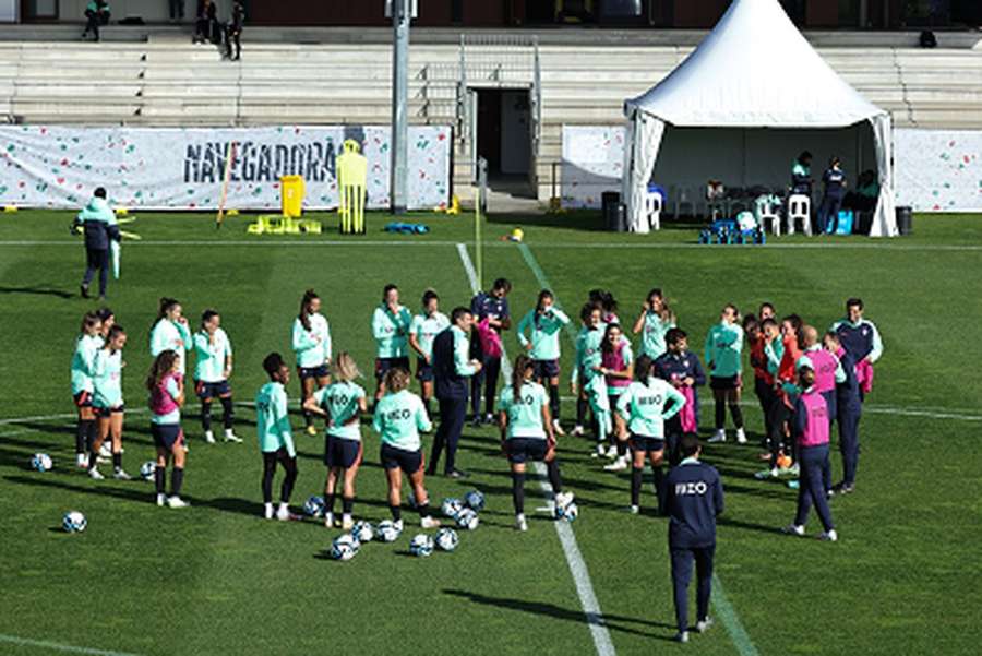 Seleção Nacional treinou após o triunfo (2-0) com o Vietname