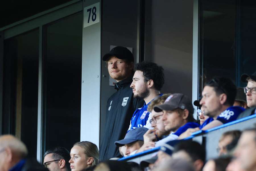 Ed Sheeran le mois dernier lors d'un match d'Ipswich.