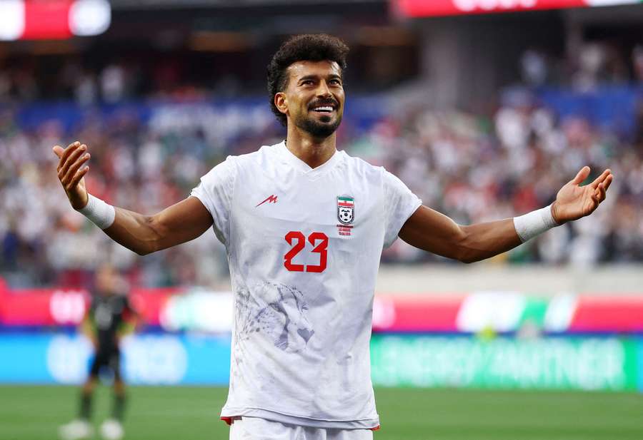 Rezaeian fez gol e deu assistência em Irã 2x2 Nova Zelândia Rezaeian fez gol e deu assistência em Irã 2x2 Nova Zelândia