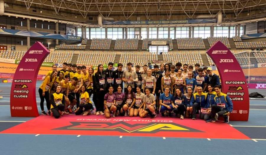 El equipo de atletismo del Playas de Castellón