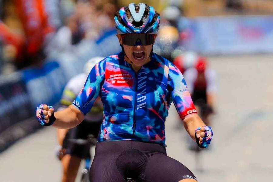 Maria Martins celebra à chegada