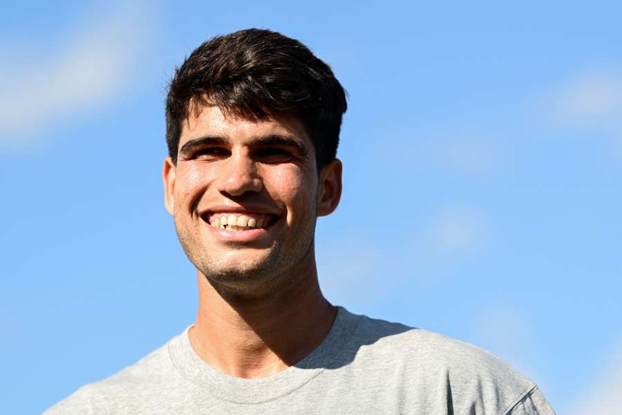 Alcaraz sonríe en Wimbledon