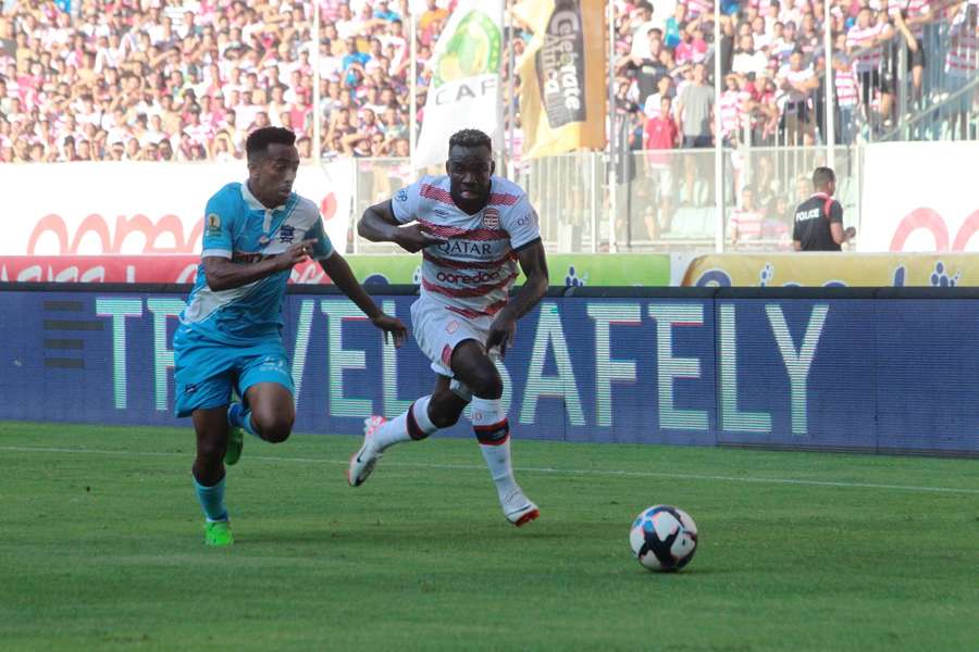 Nigeria striker Eduwo completes move to Etoile du Sahel Nigeria striker Eduwo completes move to Etoile du Sahel