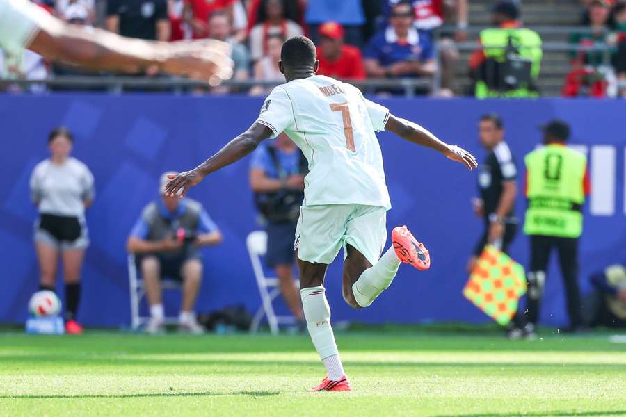 Dembélé: Zagranie w półfinale mundialu to coś wyjątkowego, zwłaszcza po raz trzeci z rzędu Dembélé: Zagranie w półfinale mundialu to coś wyjątkowego, zwłaszcza po raz trzeci z rzędu