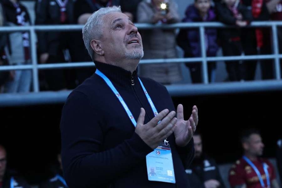 Marius Șumudică nu mai este antrenorul formației saudite Al-Okhdood