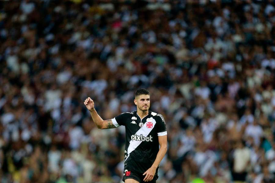 Pedro Raul é esperança de gols do Vasco