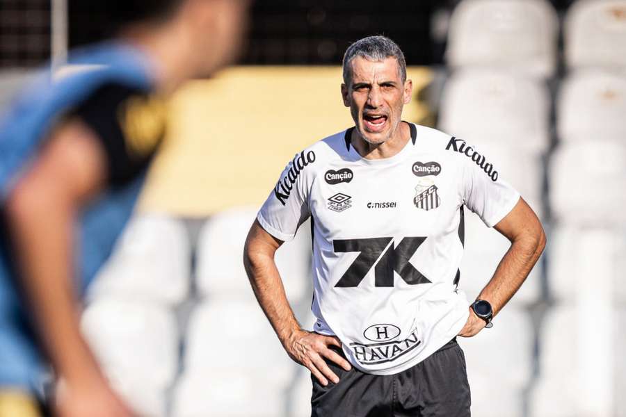 Santos precisa se recuperar para afastar chance de cair