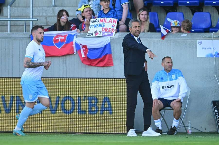 Roberto Cevoli doviedol San Maríno k historickému postupu v Lige národov.