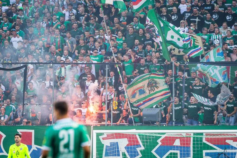 Das Wiener Derby brachte die Stimmung beider Fanlager zum unrühmlichen Überkochen.