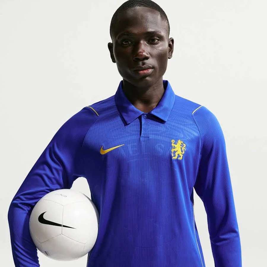 Chelsea home kit Chelsea home kit