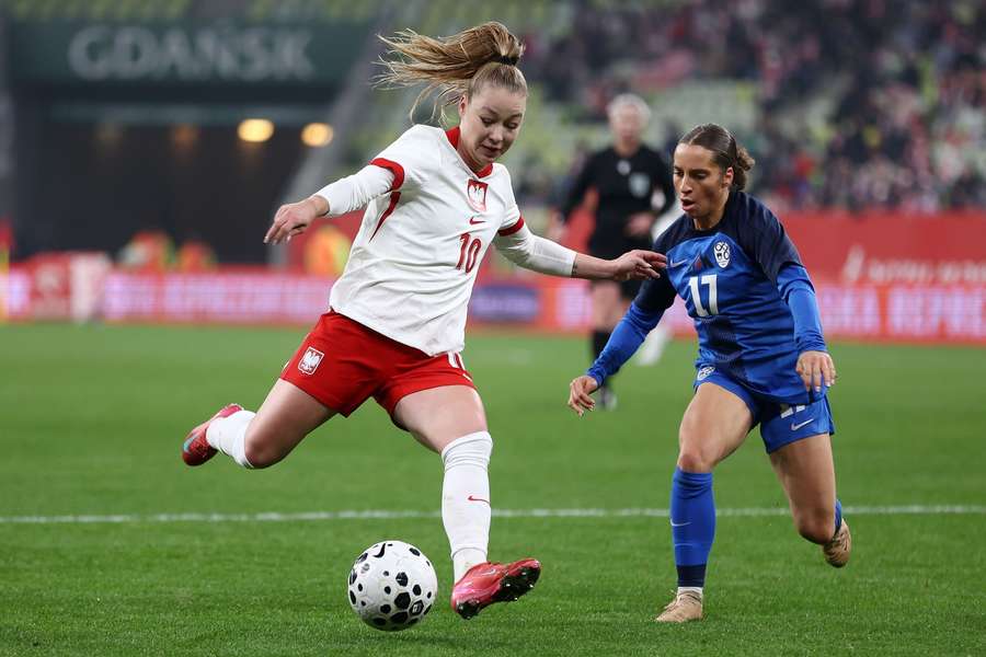 Reprezentantki Polski pokonały Słowenię w Gdańsku po golu Weroniki Zawistowskiej Reprezentantki Polski pokonały Słowenię w Gdańsku po golu Weroniki Zawistowskiej