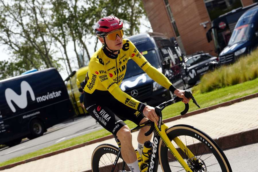 Cycling legend Contador says it's a mistake by Vingegaard to take part in the Giro