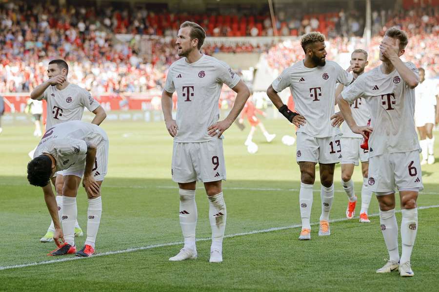 Sensacyjna porażka Bayernu z Heidenheim, Bayer Leverkusen niemal pewny tytułu