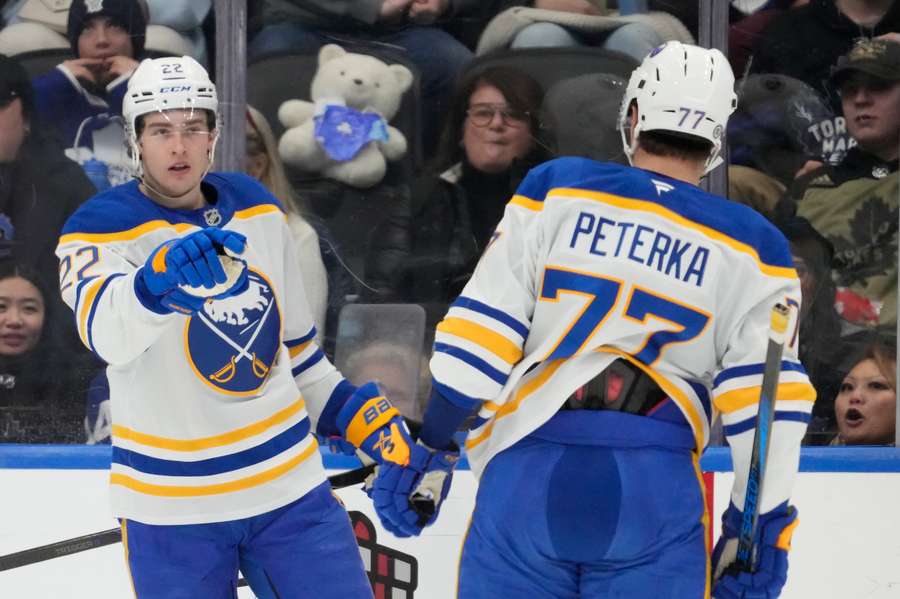 Sabres nevyhrali takmer mesiac. 