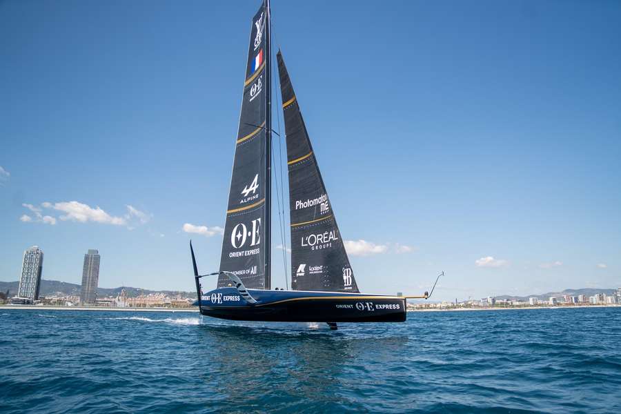 Frankrijk is uitgeschakeld in America's Cup