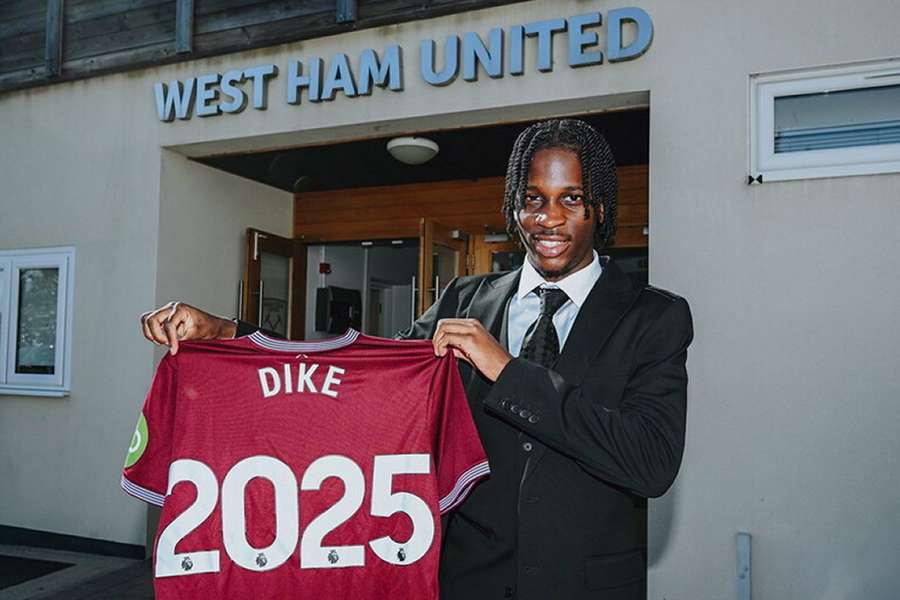 Dike proud signing West Ham pro deal