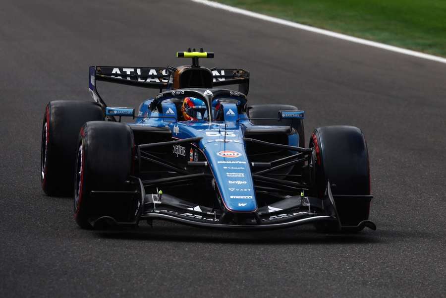 Sainz startet weiter hinten als ursprünglich gedacht Sainz startet weiter hinten als ursprünglich gedacht