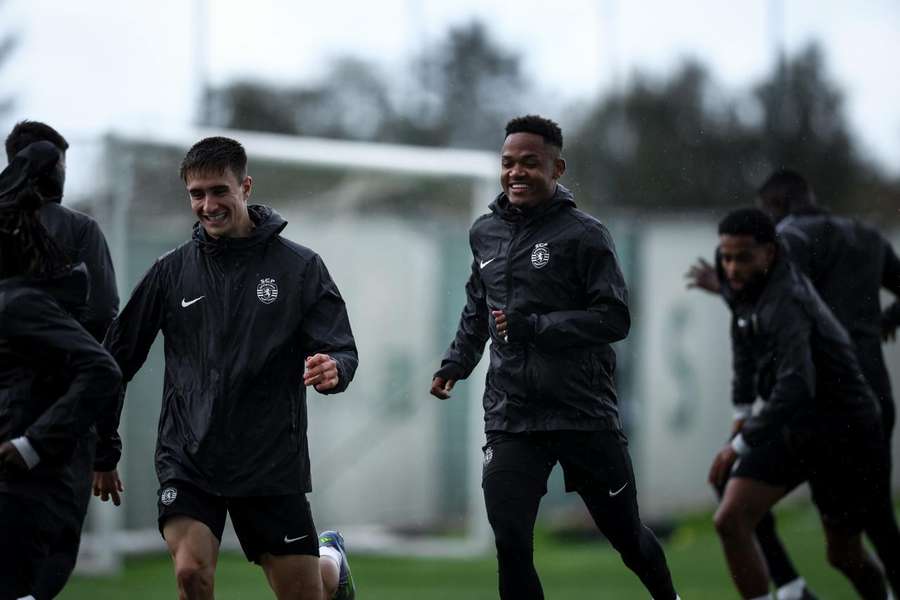 Fresneda e Geny Catamo no treino do Sporting